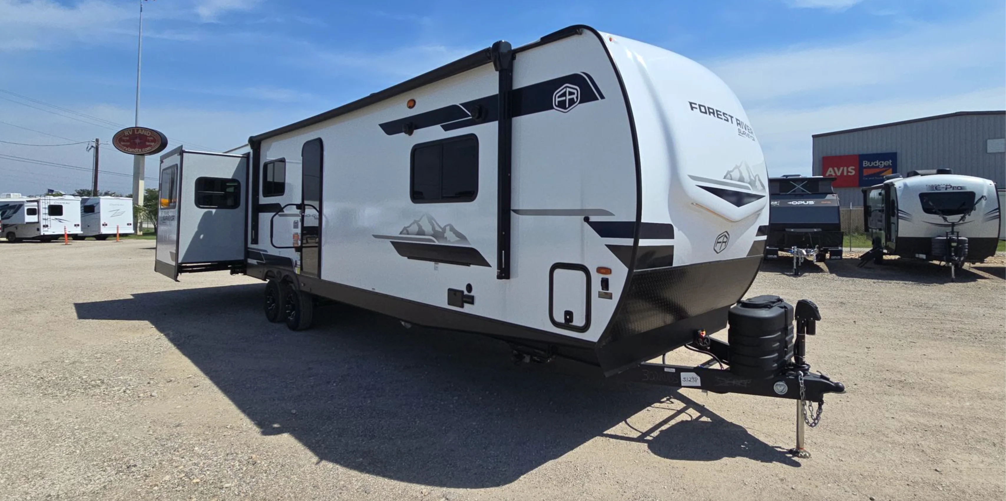 RV Fresh Water Tank Guide - Sizing, Sanitizing and Maintenance